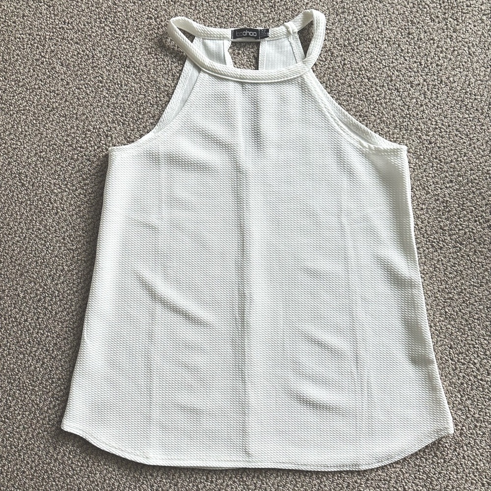 BCBGeneration White Halter Neck Tank Top - Picture 1 of 4